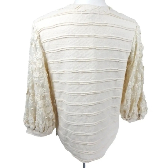 Eri + Ali Chelsea Pullover Top - Picture 3 of 4